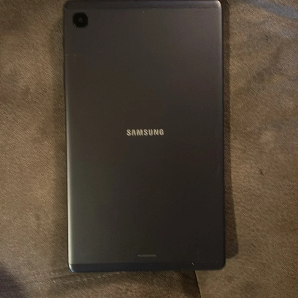 Samsung Galaxy Tab A7 lite black like new